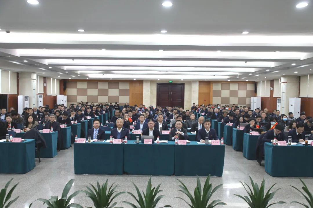 奋力谱写高质量生长新篇章丨6008集团官方网站股份2024年岁情会圆满举行_新闻资讯_新闻资讯_重庆6008集团官方网站